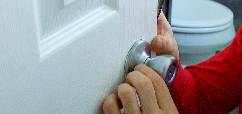 Vintage Door Knob Replacement in Healdsburg, CA
